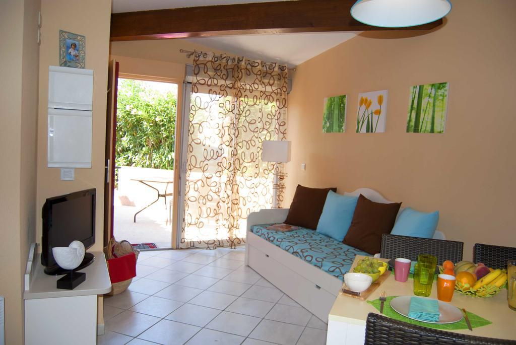 Lagrange Grand Bleu Vacances - Residence Les Jardins De Neptune Saint-Cyprien  Exterior photo