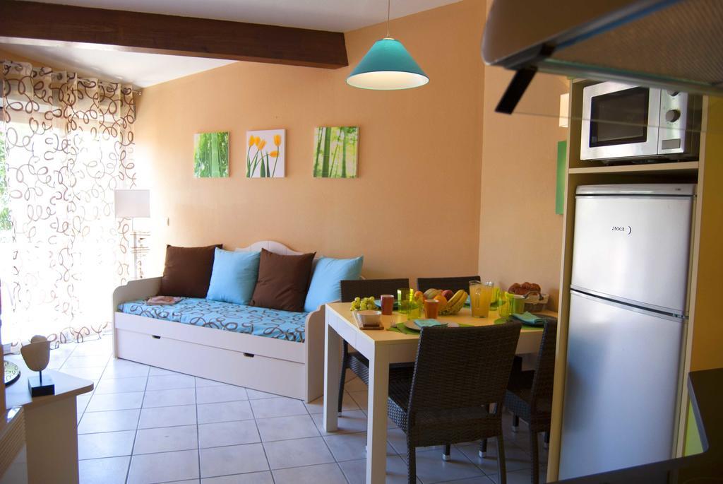 Lagrange Grand Bleu Vacances - Residence Les Jardins De Neptune Saint-Cyprien  Exterior photo