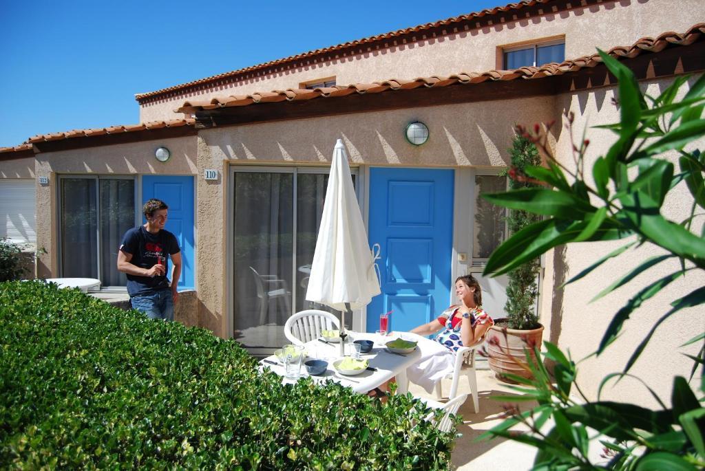 Lagrange Grand Bleu Vacances - Residence Les Jardins De Neptune Saint-Cyprien  Room photo